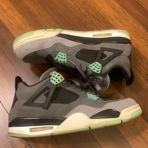 Air Jordan 4 retro Green Glow